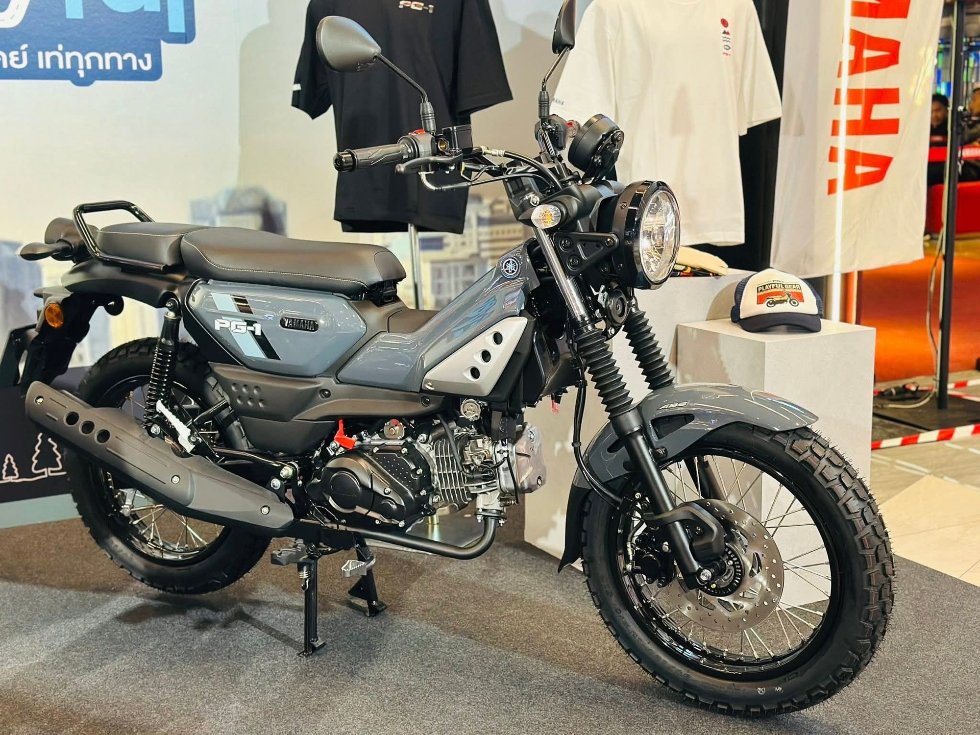 Xe Yamaha khách Việt mê mệt có bản mới: Màu sắc cực đẹp, loại bỏ đồng hồ cơ, thêm công nghệ phanh an toàn- Ảnh 5. Xe Yamaha khách Việt mê mệt có bản mới: Màu sắc cực đẹp, loại bỏ đồng hồ cơ, thêm công nghệ phanh an toàn- Ảnh 5.