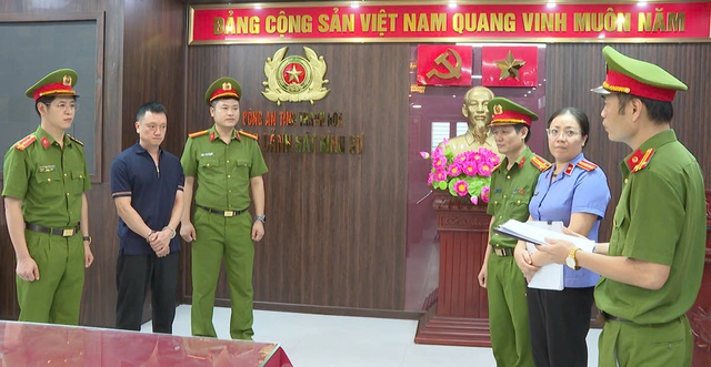 Phá 'bức tường' tội ác của trùm giang hồ cộm cán đội lốt doanh nhân Vy 'ngộ'- Ảnh 2. Phá 'bức tường' tội ác của trùm giang hồ cộm cán đội lốt doanh nhân Vy 'ngộ'- Ảnh 2.