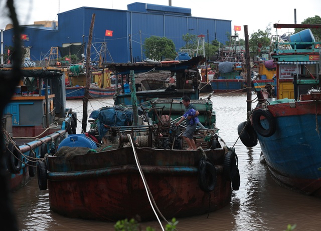 Toàn cảnh bão số 3 Wipha đổ bộ: Suy yếu khi vào đất liền vẫn gây mưa lớn, tăng nguy cơ lũ quét và sạt lở- Ảnh 28. Toàn cảnh bão số 3 Wipha đổ bộ: Suy yếu khi vào đất liền vẫn gây mưa lớn, tăng nguy cơ lũ quét và sạt lở- Ảnh 28.