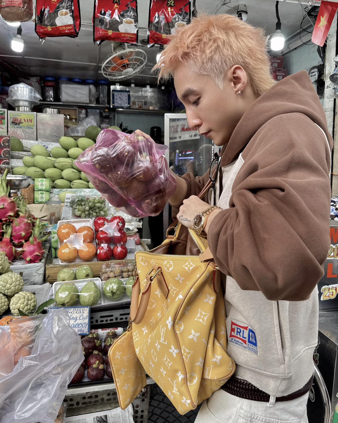 Vbiz có sao nam "không giống ai": Hơn chục năm vẫn chưa tìm ra người "soán ngôi", cát xê lên đến hàng tỷ đồng- Ảnh 4.