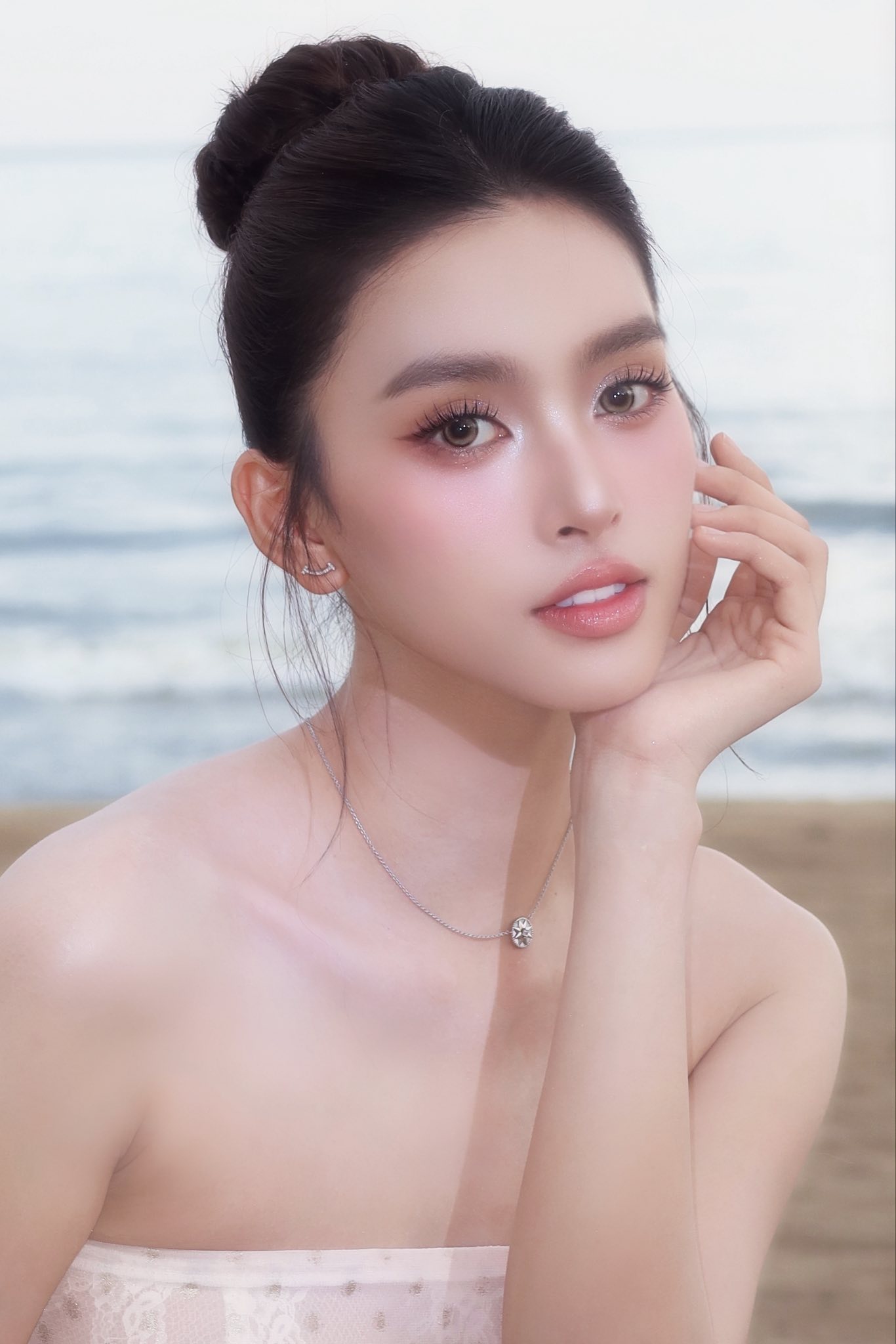Tiểu Vy hay Thanh Thuỷ là Tiểu Vy hay Thanh Thuỷ là
