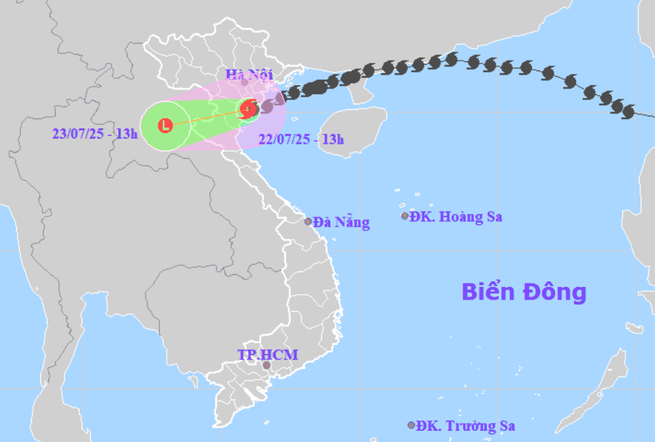 Toàn cảnh bão số 3 Wipha đổ bộ: Suy yếu khi vào đất liền vẫn gây mưa lớn, tăng nguy cơ lũ quét và sạt lở- Ảnh 3. Toàn cảnh bão số 3 Wipha đổ bộ: Suy yếu khi vào đất liền vẫn gây mưa lớn, tăng nguy cơ lũ quét và sạt lở- Ảnh 3.