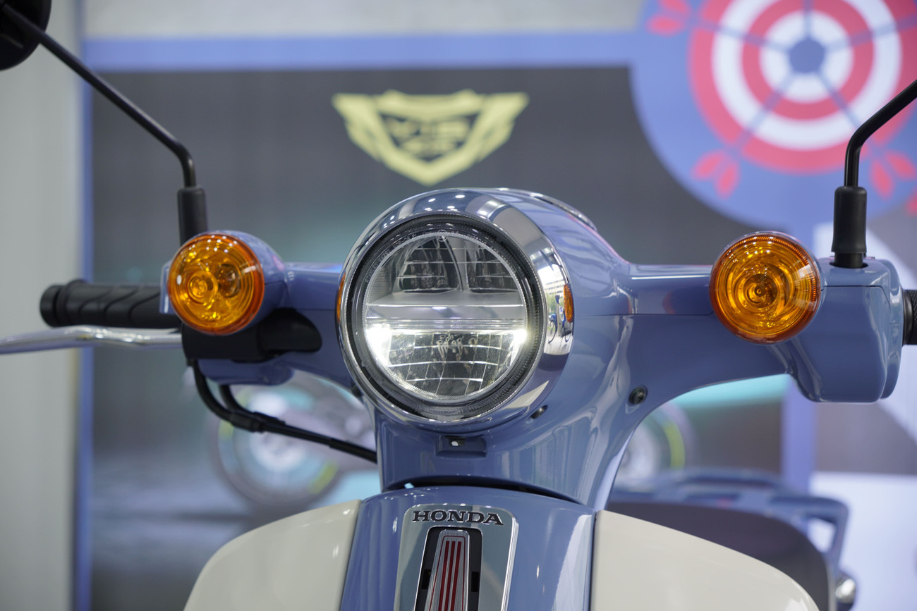 Honda Super Cub 50 Final Edition xuất hiện tại Việt Nam- Ảnh 7. Honda Super Cub 50 Final Edition xuất hiện tại Việt Nam- Ảnh 7.