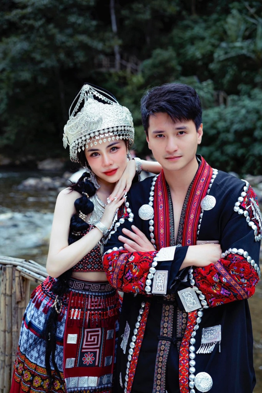 Chuyện tình của nam diễn viên Việt nổi tiếng với mẹ đơn thân hơn 6 tuổi, có 1 con riêng- Ảnh 1. Chuyện tình của nam diễn viên Việt nổi tiếng với mẹ đơn thân hơn 6 tuổi, có 1 con riêng- Ảnh 1.