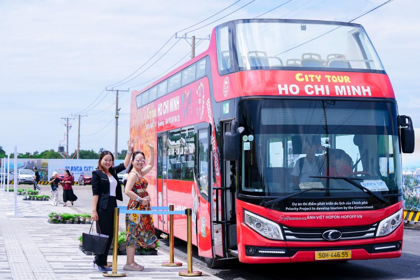 Blanca City: “Hành trình gặp lại thanh xuân trong thành phố tương lai”- Ảnh 3. Blanca City: “Hành trình gặp lại thanh xuân trong thành phố tương lai”- Ảnh 3.
