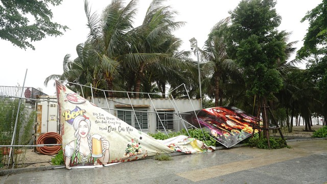 Toàn cảnh bão số 3 Wipha đổ bộ: Suy yếu khi vào đất liền vẫn gây mưa lớn, tăng nguy cơ lũ quét và sạt lở- Ảnh 97. Toàn cảnh bão số 3 Wipha đổ bộ: Suy yếu khi vào đất liền vẫn gây mưa lớn, tăng nguy cơ lũ quét và sạt lở- Ảnh 97.