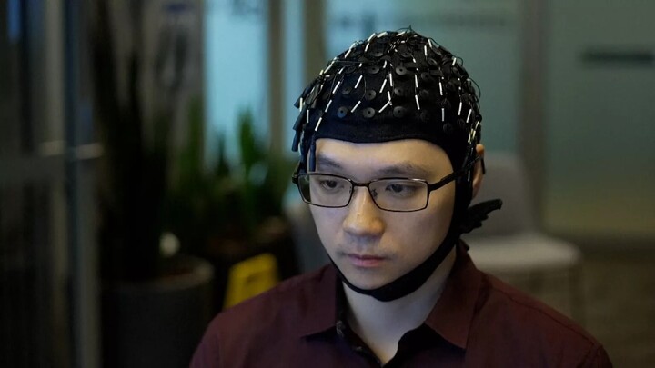 Công nghệ 23/7: AI biến suy nghĩ thành chữ, không cần chip não- Ảnh 1. Công nghệ 23/7: AI biến suy nghĩ thành chữ, không cần chip não- Ảnh 1.