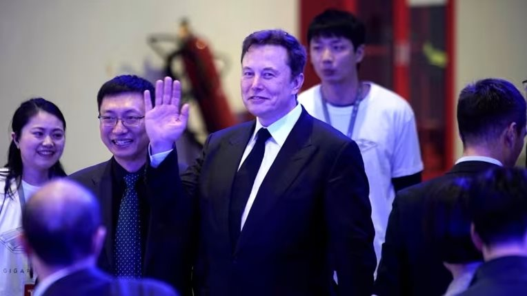 Jensen Huang vượt mặt Elon Musk và Tim Cook, trở thành biểu tượng CEO quyền lực nhất thế giới- Ảnh 3. Jensen Huang vượt mặt Elon Musk và Tim Cook, trở thành biểu tượng CEO quyền lực nhất thế giới- Ảnh 3.