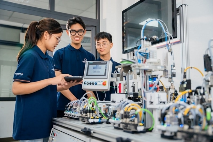 Bộ GD&ĐT bỏ quy định đạt 8 điểm Toán mới được học ngành bán dẫn- Ảnh 1. Bộ GD&ĐT bỏ quy định đạt 8 điểm Toán mới được học ngành bán dẫn- Ảnh 1.