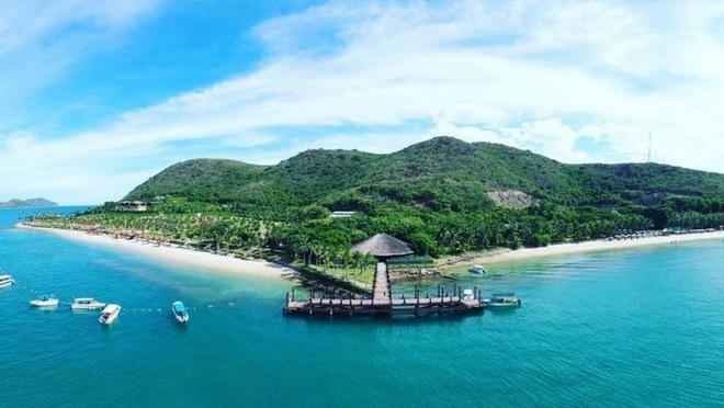 Nơi có đường bờ biển dài nhất Việt Nam, du khách nhận xét: Dịch vụ tốt nhất, du lịch đáng từng đồng- Ảnh 5. Nơi có đường bờ biển dài nhất Việt Nam, du khách nhận xét: Dịch vụ tốt nhất, du lịch đáng từng đồng- Ảnh 5.