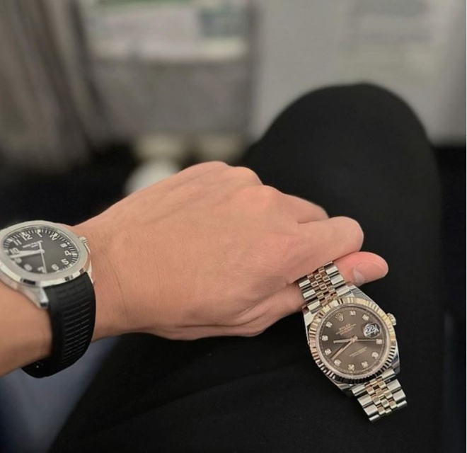 Tiền vệ Hoàng Đức 27 tuổi đã giàu sụ, ở nhà lầu lái xe sang, rộ tin hẹn hò với mẹ đơn thân mới gây sốt- Ảnh 4. Tiền vệ Hoàng Đức 27 tuổi đã giàu sụ, ở nhà lầu lái xe sang, rộ tin hẹn hò với mẹ đơn thân mới gây sốt- Ảnh 4.