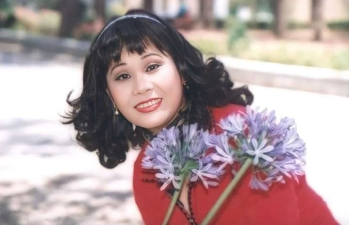 'Nữ hoàng băng đĩa' nổi nhất miền Nam bỏ hào quang sang Mỹ, nay U70 sống ẩn dật- Ảnh 1. 'Nữ hoàng băng đĩa' nổi nhất miền Nam bỏ hào quang sang Mỹ, nay U70 sống ẩn dật- Ảnh 1.