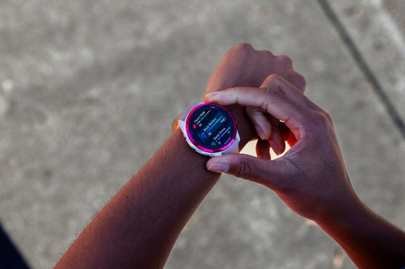 Việt Nam nhiều người giàu Top 6 khu vực, loạt thương hiệu cao cấp Garmin, LAVA International, Vertu... ồ ạt tăng hiện diện- Ảnh 2.