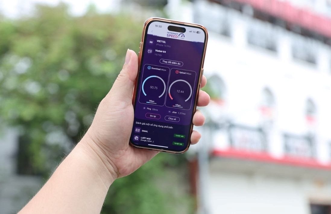 Làn sóng 5G: Nhà bán lẻ nói gì về cuộc chuyển mình của thị trường?- Ảnh 1. Làn sóng 5G: Nhà bán lẻ nói gì về cuộc chuyển mình của thị trường?- Ảnh 1.