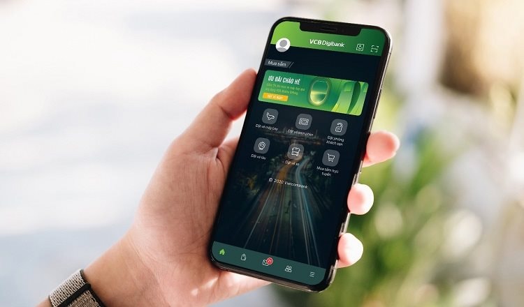 Vietcombank cảnh báo đến khách hàng một chiêu lừa mới, ai cũng nên biết để tránh mất tiền oan- Ảnh 1. Vietcombank cảnh báo đến khách hàng một chiêu lừa mới, ai cũng nên biết để tránh mất tiền oan- Ảnh 1.