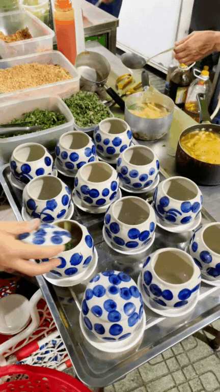 Trứng vịt lộn kiểu Huế: Cách người Huế biến một món ăn dân dã thành đặc sản ai cũng muốn thử một lần- Ảnh 12.