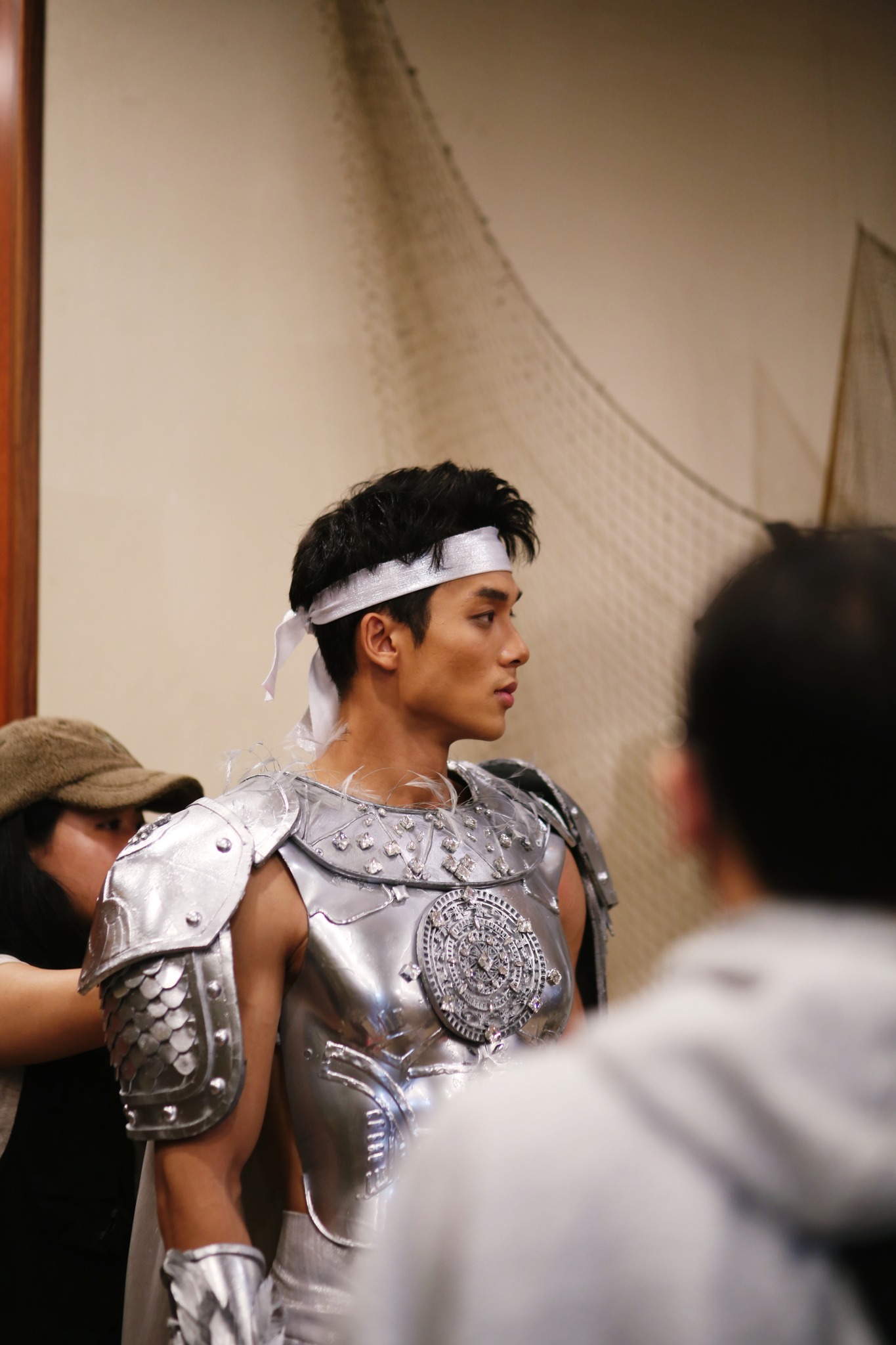 Hưng Nguyễn là ai mà phong trần tuyệt đối, lộ size gap với Binz bùng nổ MXH?- Ảnh 10.