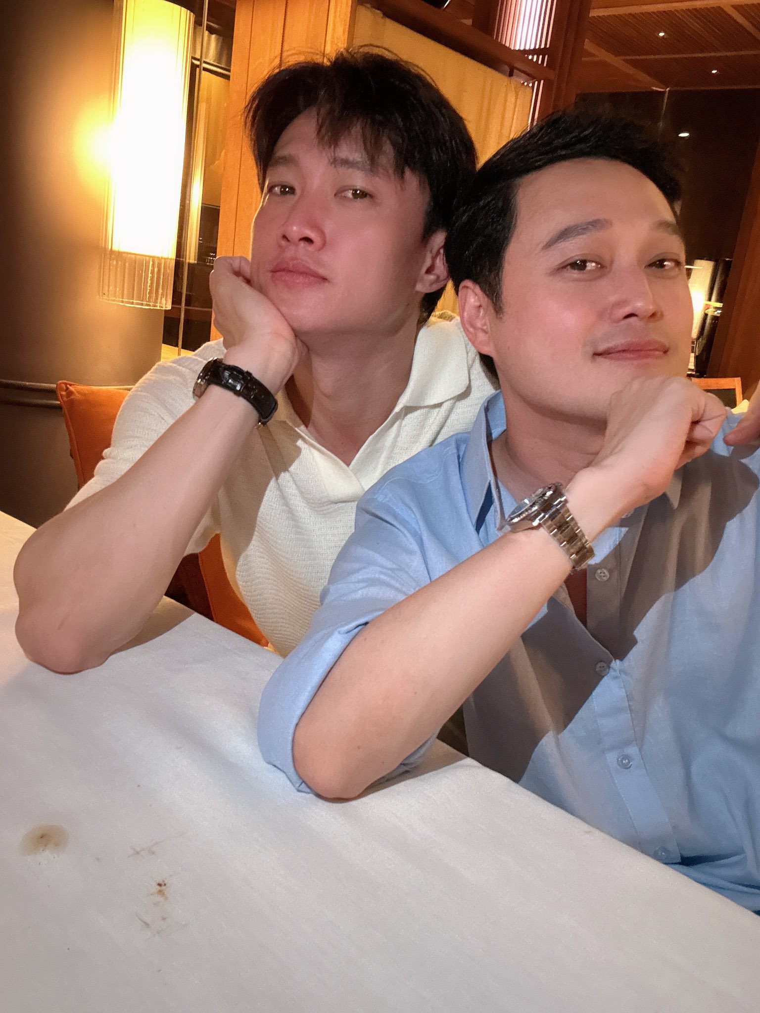 Quốc Trường ngầm đáp trả sau khi lộ cả loạt ảnh và video tình tứ sát rạt bên các mỹ nhân- Ảnh 1. Quốc Trường ngầm đáp trả sau khi lộ cả loạt ảnh và video tình tứ sát rạt bên các mỹ nhân- Ảnh 1.