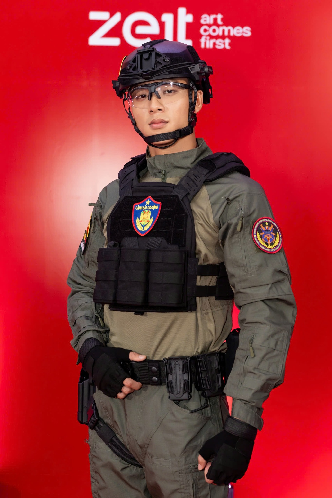 Hưng Nguyễn là ai mà phong trần tuyệt đối, lộ size gap với Binz bùng nổ MXH?- Ảnh 1.