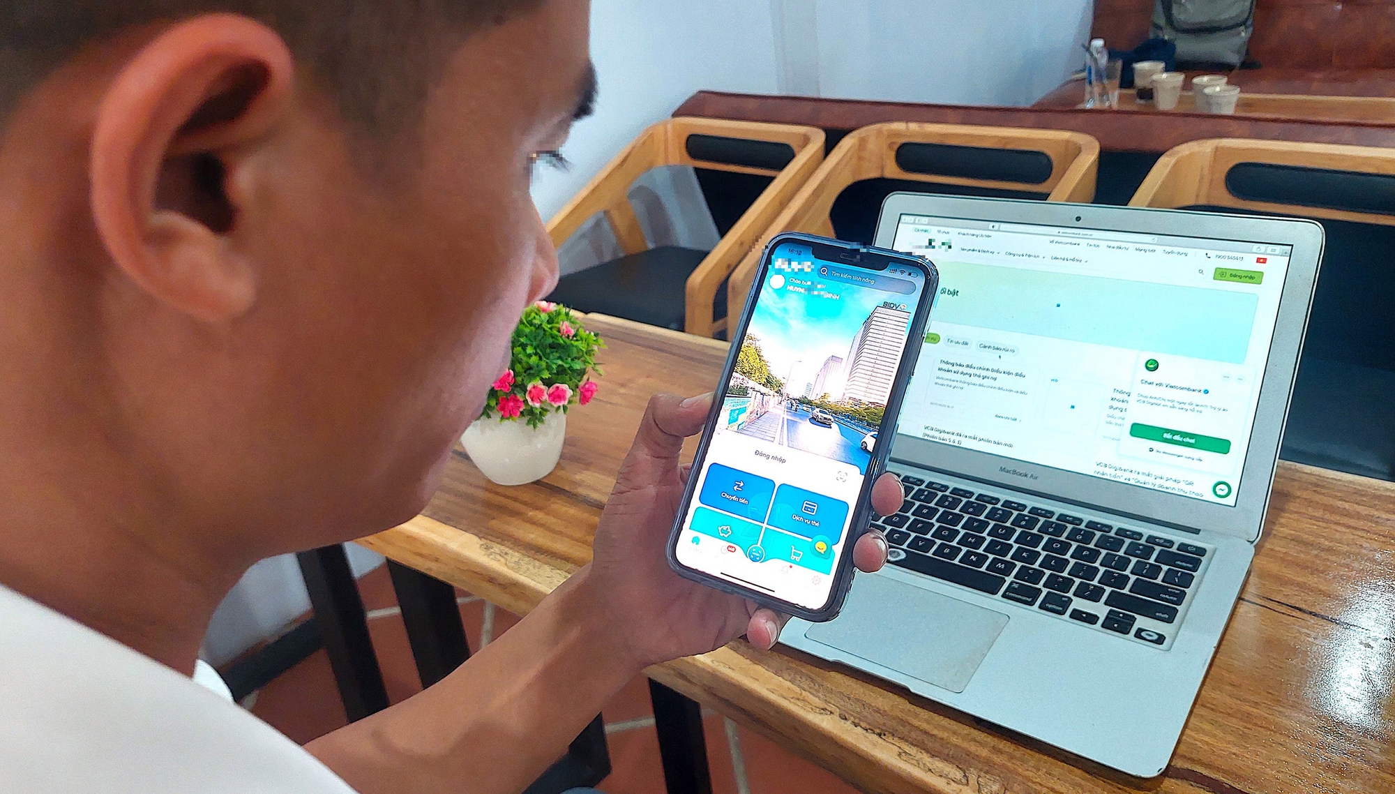 Thao tác hủy thẻ tín dụng theo đúng hướng dẫn, sau vài giờ, tài khoản của người đàn ông Đà Nẵng lại bị trừ hơn 33 triệu đồng- Ảnh 1. Thao tác hủy thẻ tín dụng theo đúng hướng dẫn, sau vài giờ, tài khoản của người đàn ông Đà Nẵng lại bị trừ hơn 33 triệu đồng- Ảnh 1.