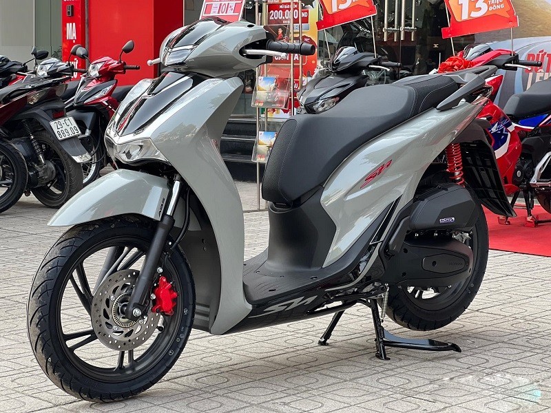 Bảng giá xe máy Honda SH mới nhất tháng 7/2025- Ảnh 1. Bảng giá xe máy Honda SH mới nhất tháng 7/2025- Ảnh 1.