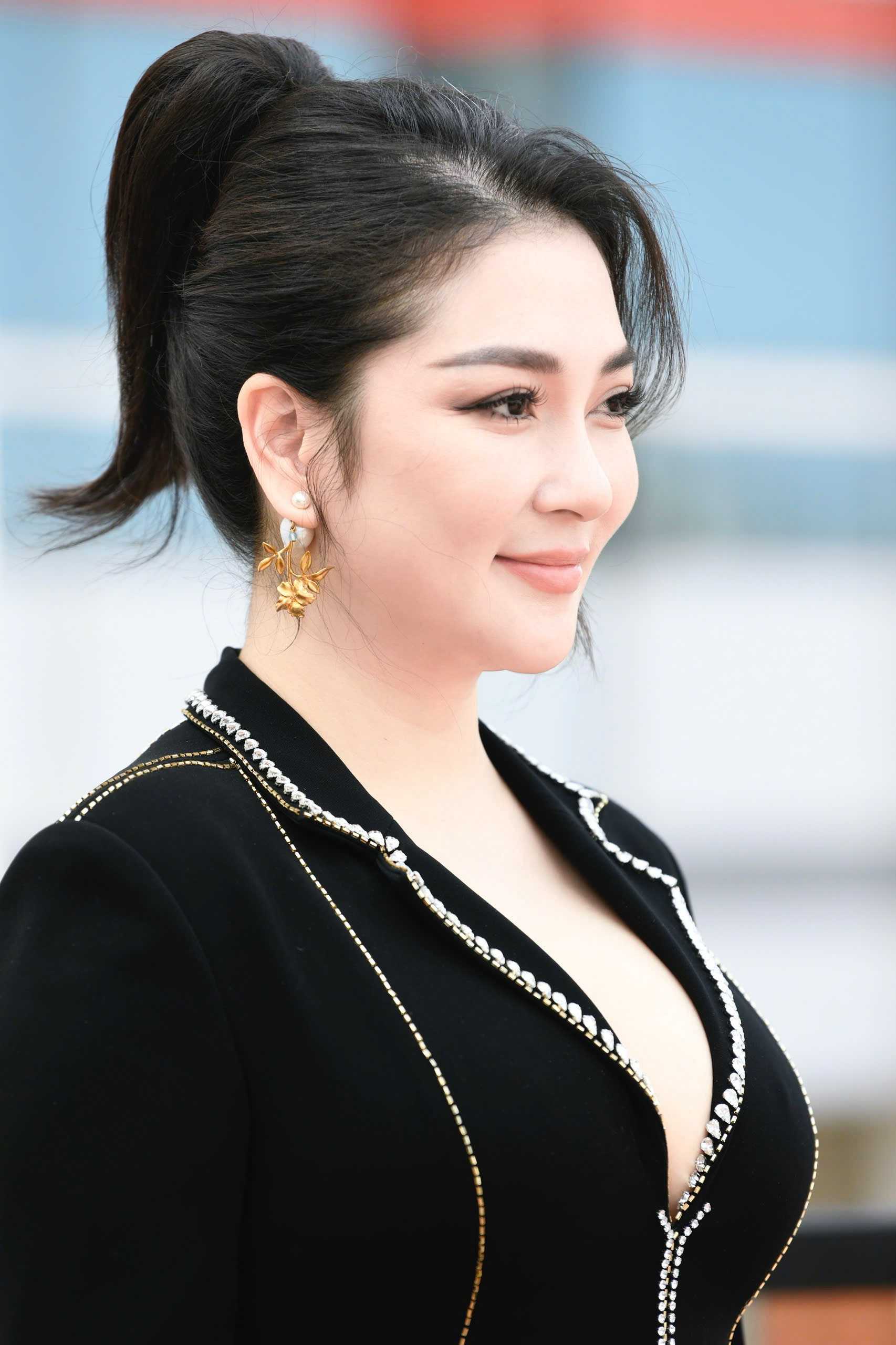 Hoa hậu Việt Nam cạo trọc đầu để đóng phim, diễn cảnh nóng khi bị zona thần kinh bây giờ ra sao?- Ảnh 5.