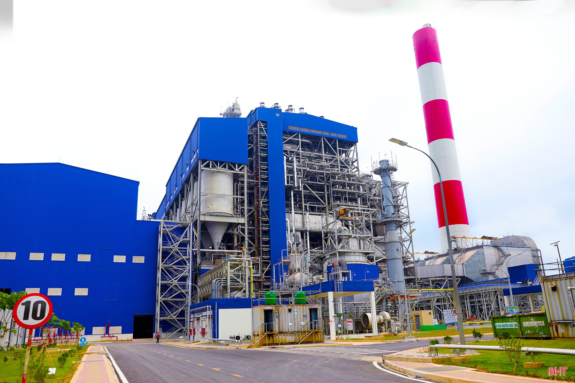 Công trình 2,2 tỷ USD của Việt Nam vừa được Công trình 2,2 tỷ USD của Việt Nam vừa được
