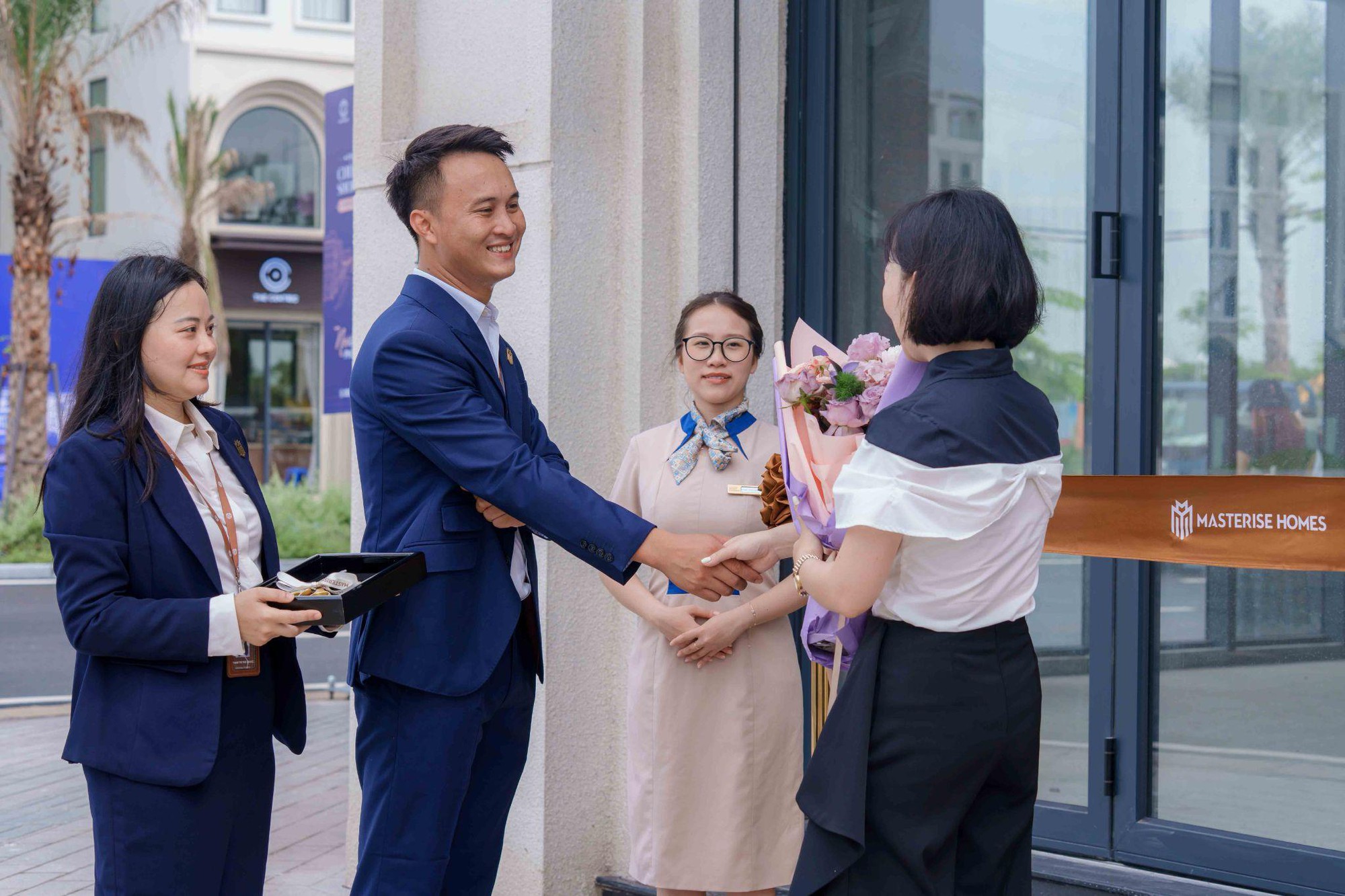 Masterise Homes bàn giao những căn Shoptique tại dự án The Centric Hải Phòng- Ảnh 1.