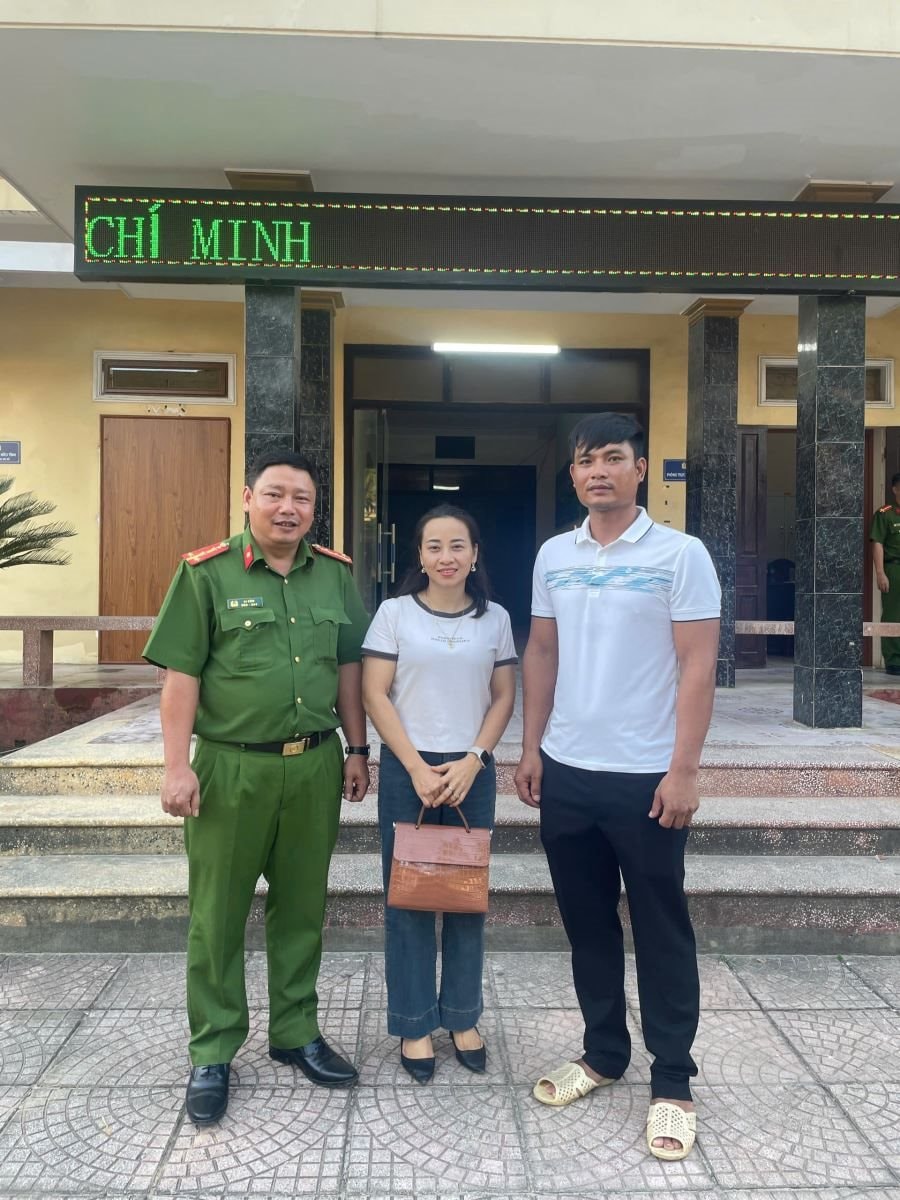 Sau khi chuyển khoản 200 triệu từ tài khoản ngân hàng, người phụ nữ ở Lào Cai được công an Phú Thọ mời đến làm việc- Ảnh 1. Sau khi chuyển khoản 200 triệu từ tài khoản ngân hàng, người phụ nữ ở Lào Cai được công an Phú Thọ mời đến làm việc- Ảnh 1.