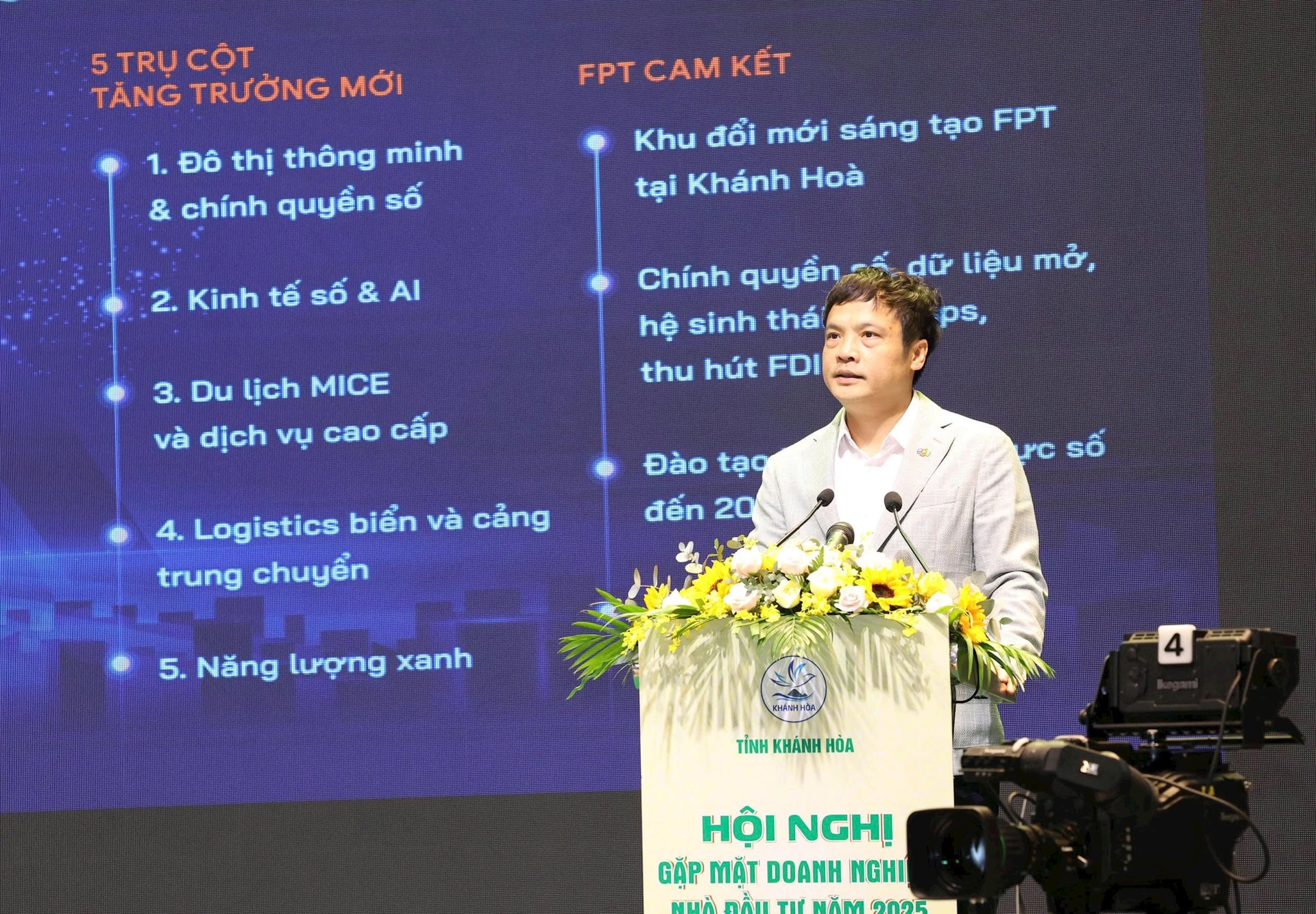 Tổng Giám đốc FPT: Khánh Hòa như một “nàng công chúa” đang ở thời điểm vàng để toả sáng- Ảnh 1.