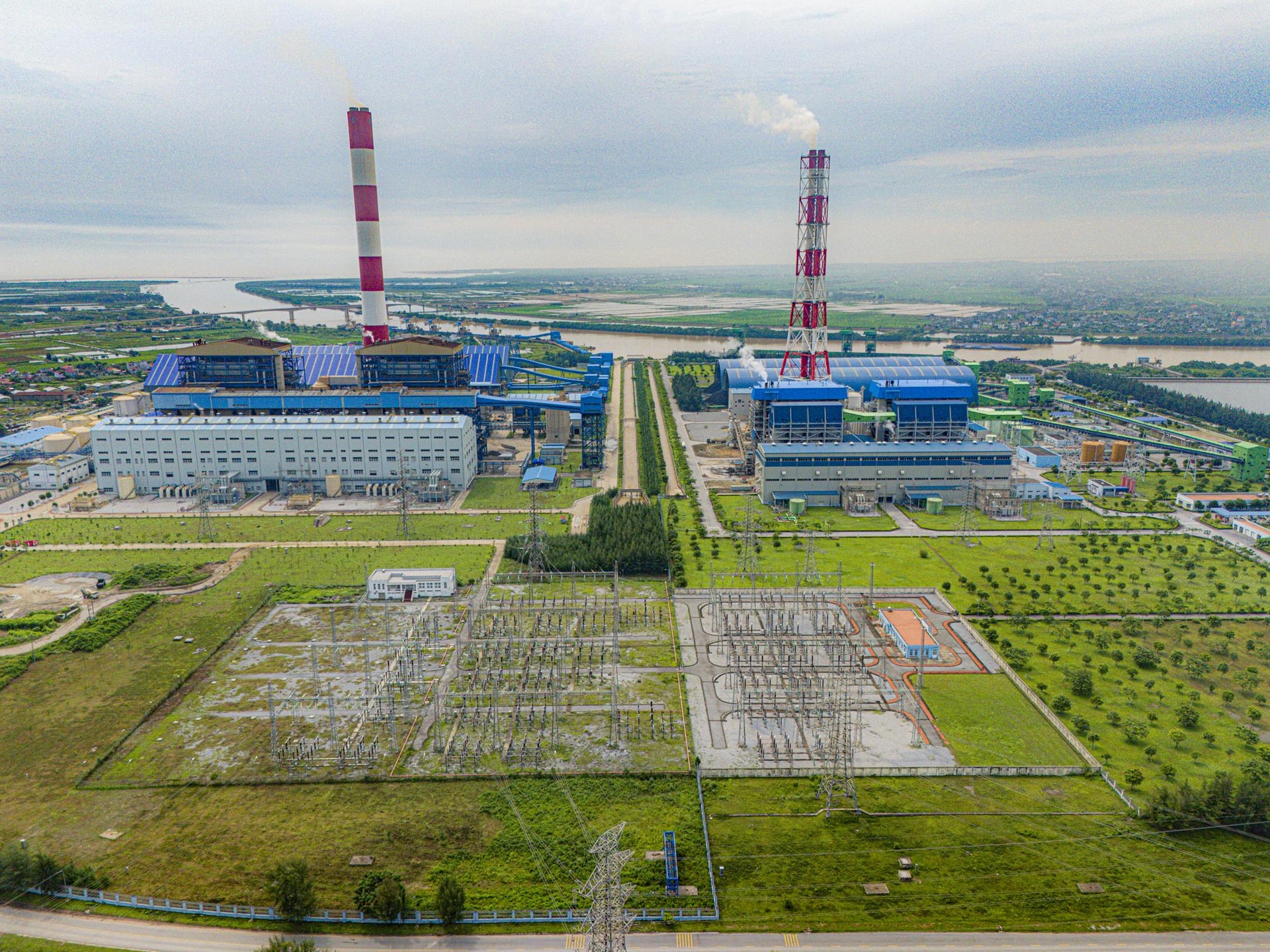 Tỉnh Hưng Yên quyết tâm khởi công dự án điện khí LNG Thái Bình 47.000 tỷ đồng vào tháng 9- Ảnh 1. Tỉnh Hưng Yên quyết tâm khởi công dự án điện khí LNG Thái Bình 47.000 tỷ đồng vào tháng 9- Ảnh 1.