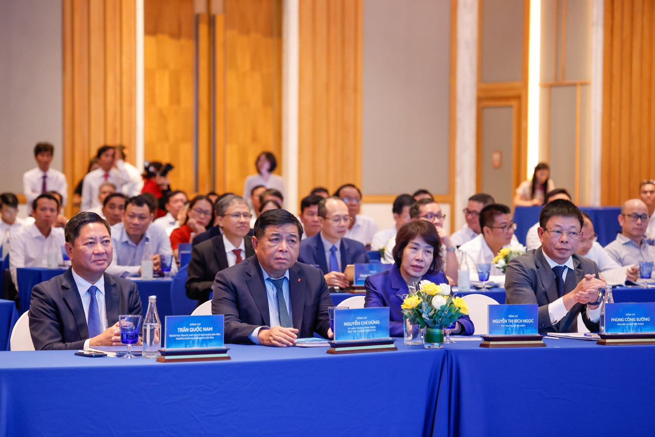 Khánh Hoà: Mục tiêu ưu tiên trên hết là trở thành thành phố trực thuộc Trung ương vào năm 2030- Ảnh 1. Khánh Hoà: Mục tiêu ưu tiên trên hết là trở thành thành phố trực thuộc Trung ương vào năm 2030- Ảnh 1.