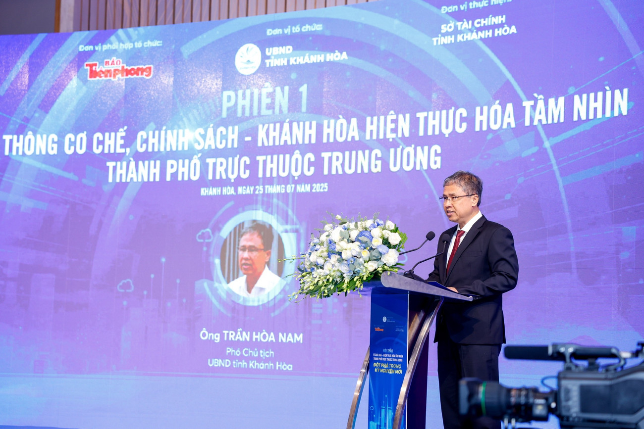 Khánh Hoà: Mục tiêu ưu tiên trên hết là trở thành thành phố trực thuộc Trung ương vào năm 2030- Ảnh 4. Khánh Hoà: Mục tiêu ưu tiên trên hết là trở thành thành phố trực thuộc Trung ương vào năm 2030- Ảnh 4.