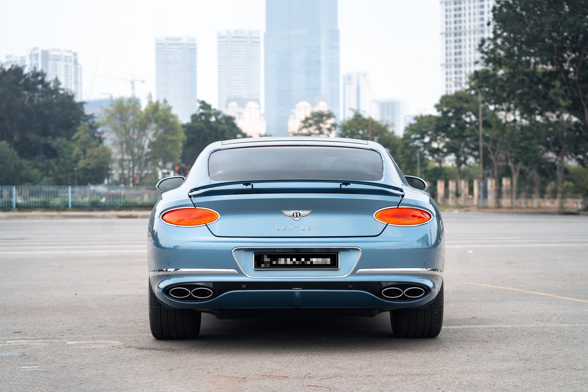 Ở Việt Nam có chiếc xe đi 1 km 'đánh rơi' hơn 2 triệu đồng, đi chưa tới 5.000 km đã rớt giá gần 40%- Ảnh 3. Ở Việt Nam có chiếc xe đi 1 km 'đánh rơi' hơn 2 triệu đồng, đi chưa tới 5.000 km đã rớt giá gần 40%- Ảnh 3.