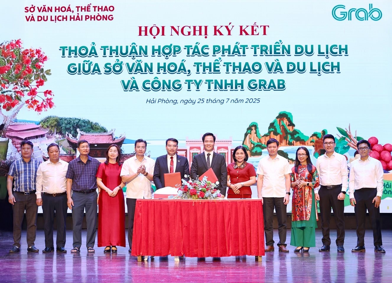 Hợp tác với Hải Phòng, Grab sẽ triển khai phiên bản Food Tour trên ứng dụng- Ảnh 2.