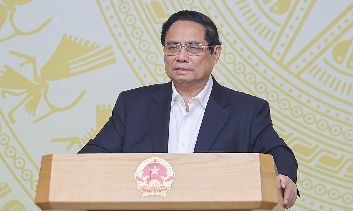 Thủ tướng: 'Tin bão phải đi nhanh hơn gió bão'- Ảnh 1. Thủ tướng: 'Tin bão phải đi nhanh hơn gió bão'- Ảnh 1.