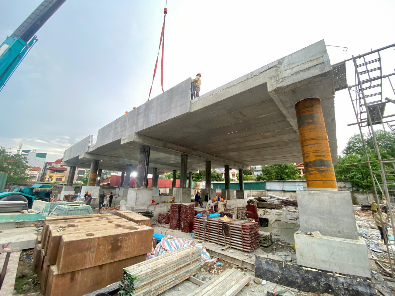 Dự án đường cao tốc kết hợp đường sắt đô thị V+ lộ diện- Ảnh 2. Dự án đường cao tốc kết hợp đường sắt đô thị V+ lộ diện- Ảnh 2.