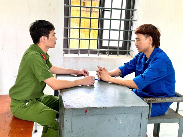 Cảnh sát đồng loạt triển khai các tổ công tác ở nhiều tỉnh, bắt khẩn cấp Trịnh Thị Thu Uyên cùng đồng bọn- Ảnh 1.