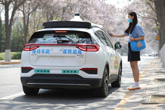 Khách Việt bất ngờ với cảnh tượng trên đường phố Trung Quốc, nhận xét: "Tôi tưởng chỉ có ở tương lai"- Ảnh 7.