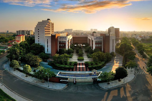 Ngôi trường "đỉnh" nhất lúc này: 3 năm liền có học sinh đạt HCV Olympic Quốc tế, gần như năm nào cũng có Thủ khoa, Á khoa thi ĐH- Ảnh 4.