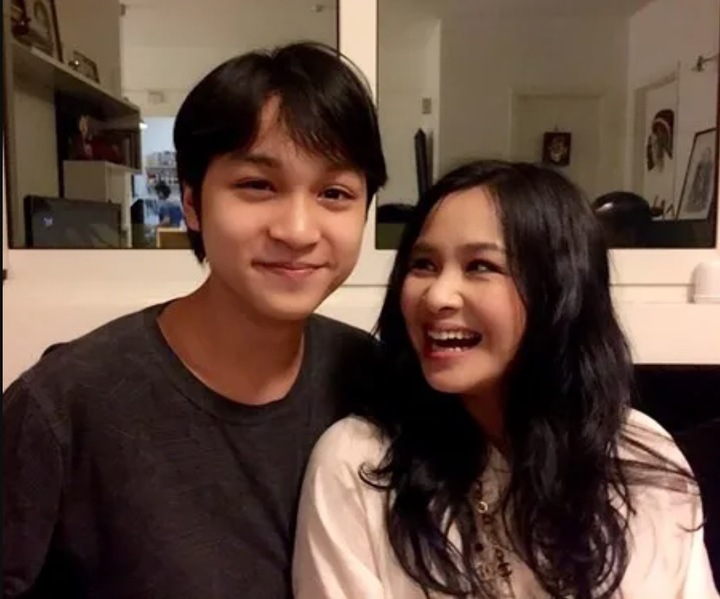 Con trai diva Thanh Lam: Đẹp như tài tử, là thạc sĩ ở tuổi 24- Ảnh 4. Con trai diva Thanh Lam: Đẹp như tài tử, là thạc sĩ ở tuổi 24- Ảnh 4.