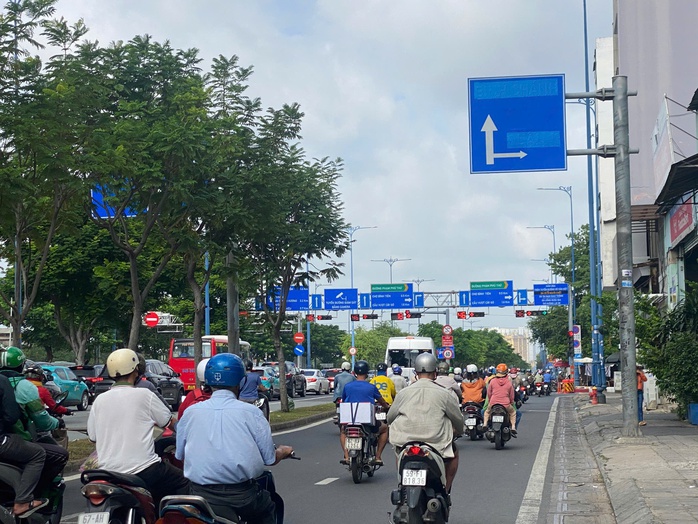 TP HCM ra hạn chót thay biển báo sau sáp nhập- Ảnh 1.