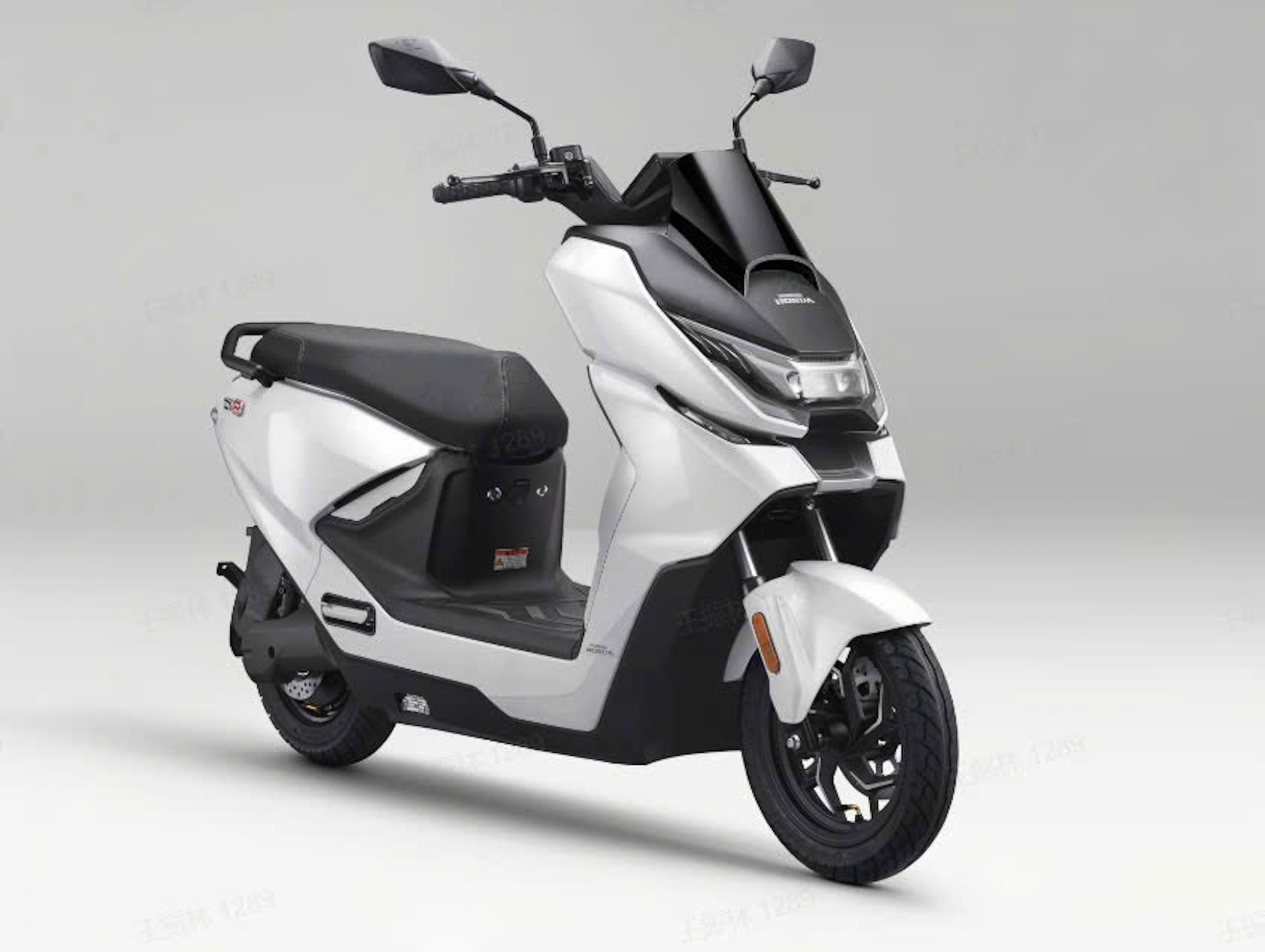 Thêm xe máy điện Honda về Việt Nam, được ví là PCX điện: 