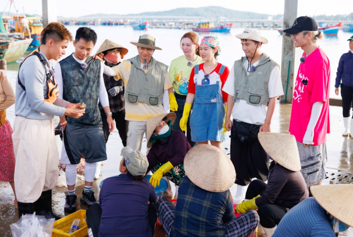 Duy Khánh rời show 'Gia đình Haha' giữa lúc đang hot- Ảnh 1. Duy Khánh rời show 'Gia đình Haha' giữa lúc đang hot- Ảnh 1.
