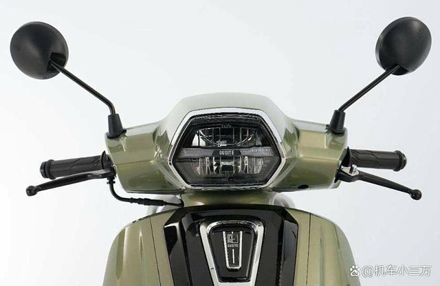Xe ga đẹp cổ điển xịn ngang SH Mode, giá quy đổi chỉ 20 triệu, chạy 300 km mới lo đổ xăng- Ảnh 2. Xe ga đẹp cổ điển xịn ngang SH Mode, giá quy đổi chỉ 20 triệu, chạy 300 km mới lo đổ xăng- Ảnh 2.