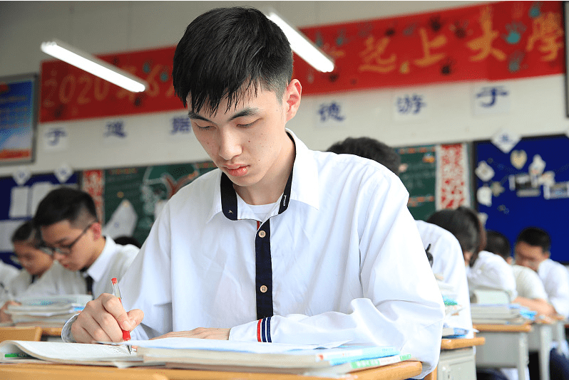 Phụ huynh Trung Quốc giấu rất kỹ 12 thói quen giúp con họ thành "học bá" Thanh Hoa - Bắc Đại- Ảnh 2. Phụ huynh Trung Quốc giấu rất kỹ 12 thói quen giúp con họ thành "học bá" Thanh Hoa - Bắc Đại- Ảnh 2.