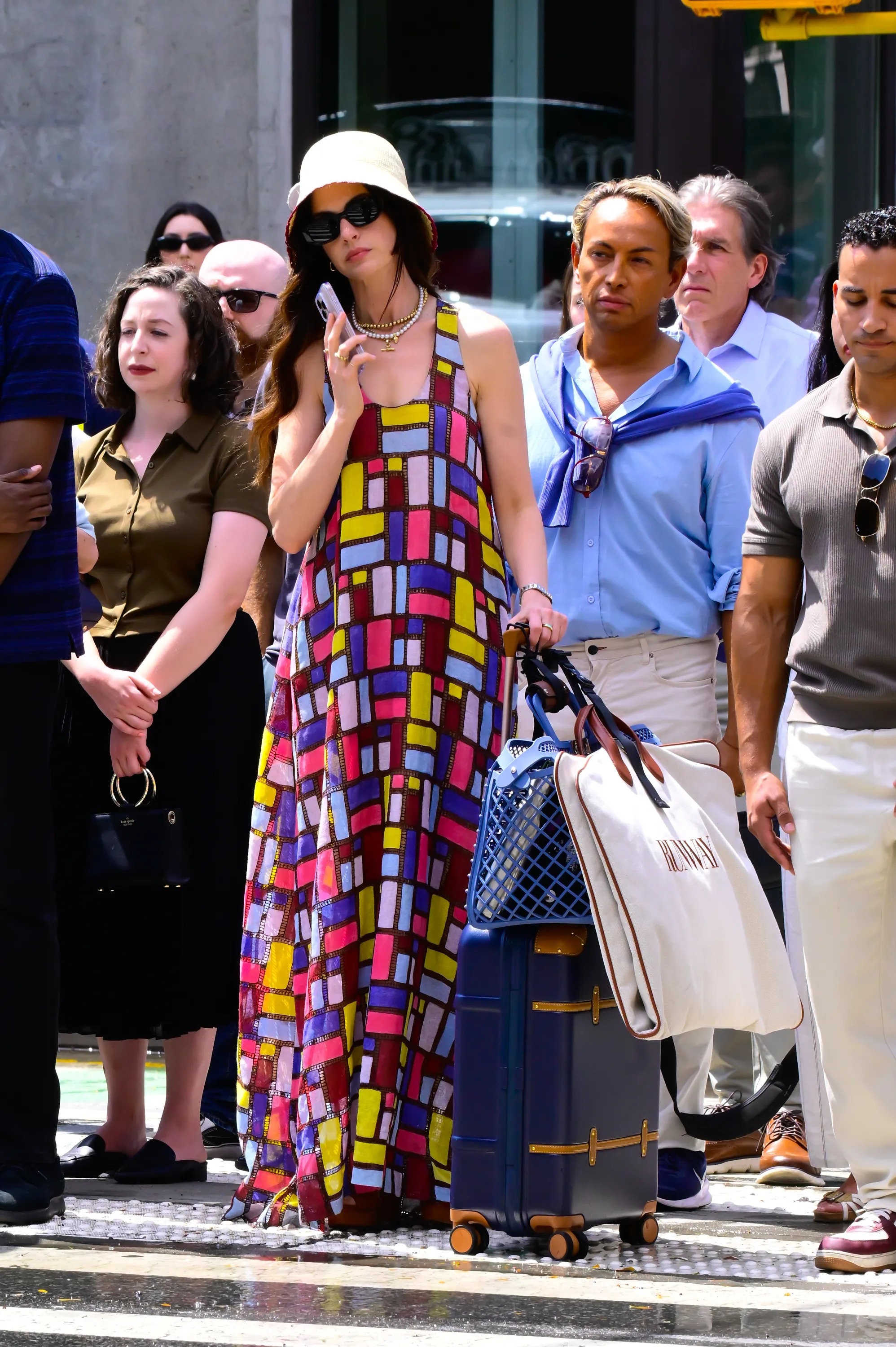 Anne Hathaway U45 "đẹp đến vô lý": Bi kịch bị ghét chỉ vì quá hoàn hảo- Ảnh 12. Anne Hathaway U45 "đẹp đến vô lý": Bi kịch bị ghét chỉ vì quá hoàn hảo- Ảnh 12.