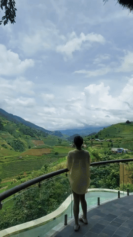 Doãn Hải My khoe visual Top 10 Hoa hậu, chân dài thẳng tắp chiếm spotlight khi cùng Văn Hậu Doãn Hải My khoe visual Top 10 Hoa hậu, chân dài thẳng tắp chiếm spotlight khi cùng Văn Hậu