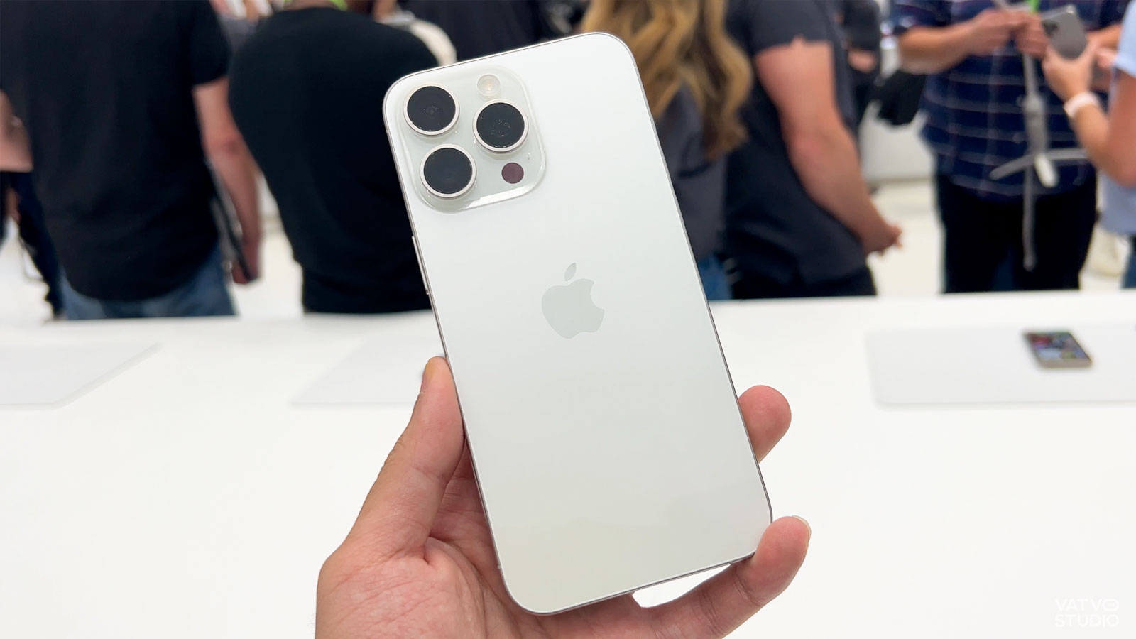 iPhone cũ tiếp tục giảm giá đậm, iPhone 15 Pro Max còn dưới 20 triệu đồng, nhiều mẫu hot chỉ từ 12 triệu đồng- Ảnh 1. iPhone cũ tiếp tục giảm giá đậm, iPhone 15 Pro Max còn dưới 20 triệu đồng, nhiều mẫu hot chỉ từ 12 triệu đồng- Ảnh 1.