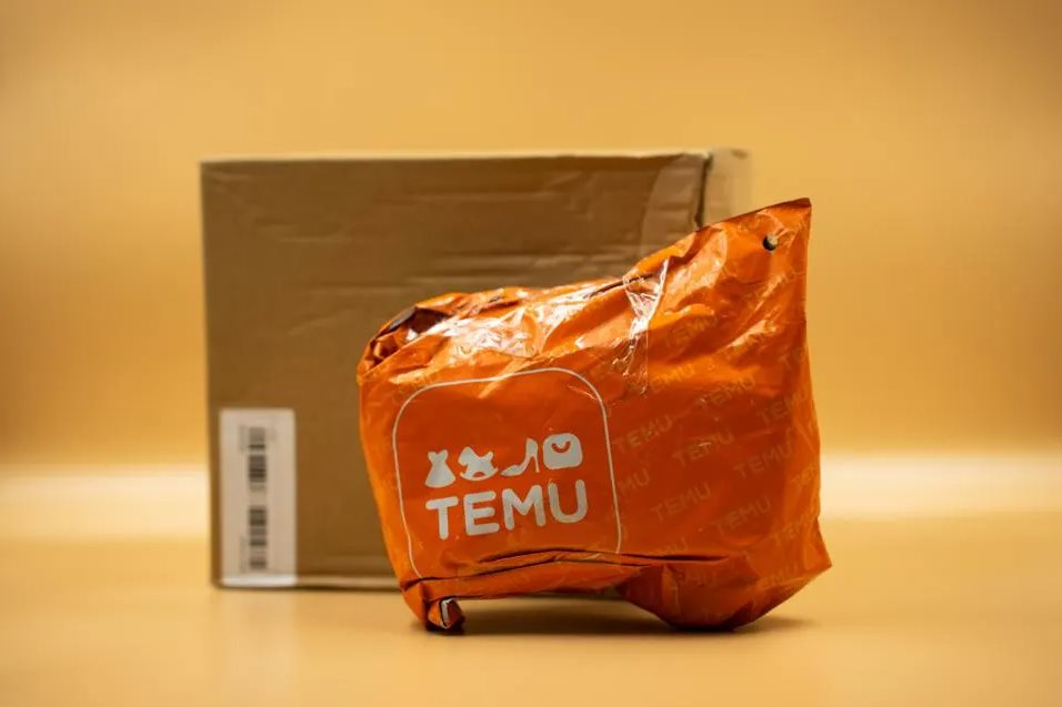 Hết thời lách luật hàng giá rẻ, Temu chật vật đối đầu Amazon trên đất Mỹ, nhà cung ứng từ chối hạ giá bán- Ảnh 1. Hết thời lách luật hàng giá rẻ, Temu chật vật đối đầu Amazon trên đất Mỹ, nhà cung ứng từ chối hạ giá bán- Ảnh 1.
